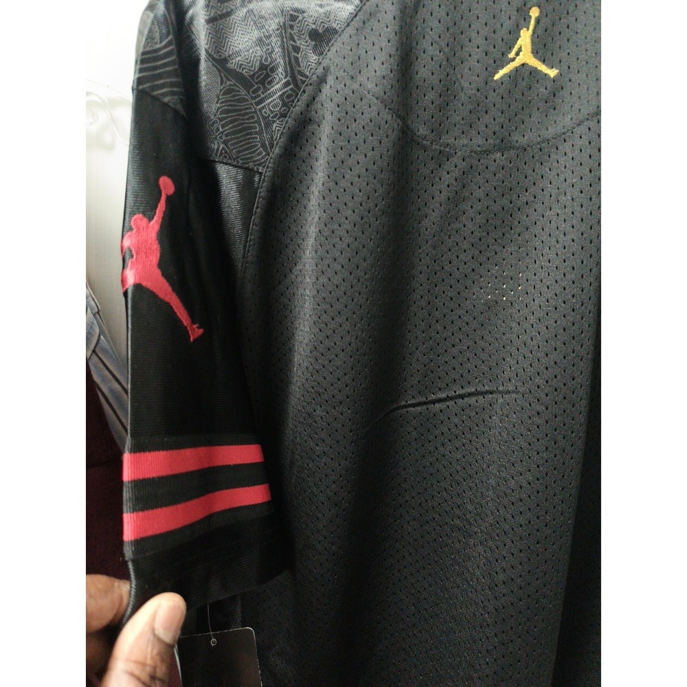 The Air Jordan Collection Vintage Black #23 Basketball Jersey Boy Large 16/18 - Picture 10 of 10